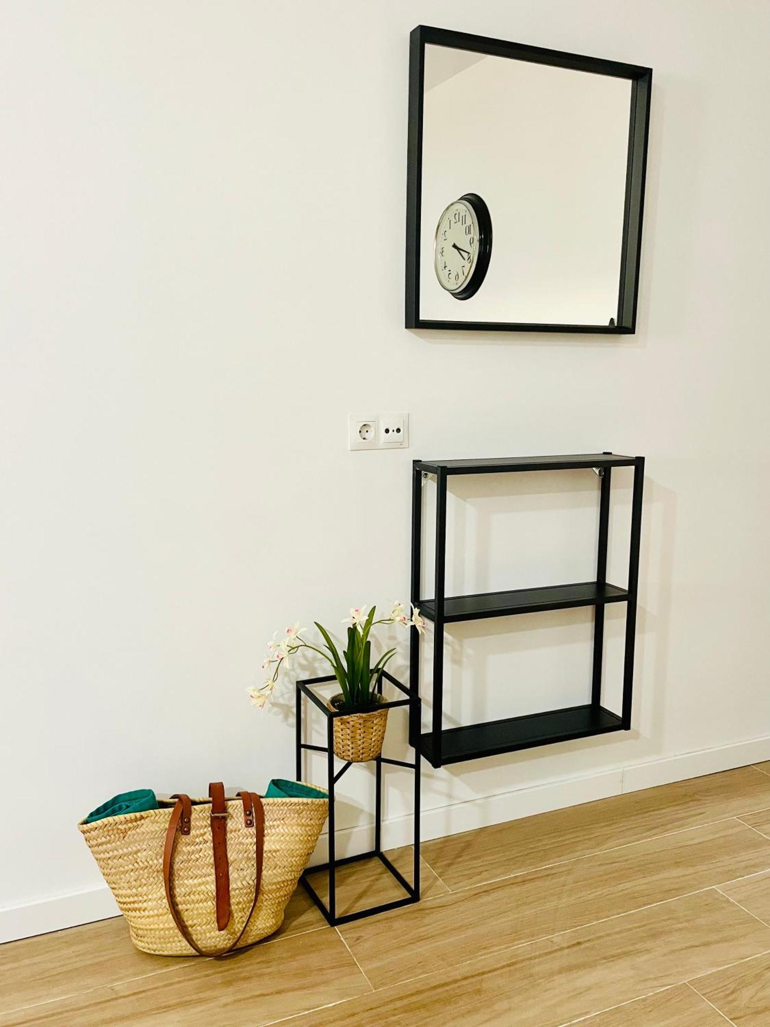 Completo Y Bello Apartamento En Malaga Luaran gambar